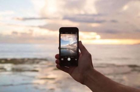 Buccia di Banana/Un’estate con il telefono Buccia di Banana/Un’estate con il telefono