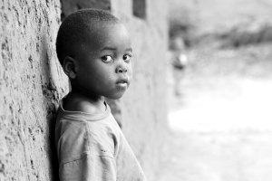Denutrizione e obesità aumentano nel mondo bambino africano