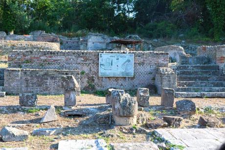 Alla scoperta del Pomodoro Cannellino Flegreo e del Parco Archeologico di Cuma Alla scoperta del Pomodoro Cannellino Flegreo e del Parco Archeologico di Cuma