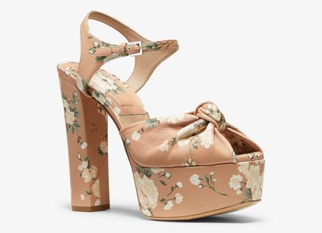 SCOPRI IL ROMANTICISMO IN STILE URBAN PER MICHAEL KORS SCOPRI IL ROMANTICISMO IN STILE URBAN PER MICHAEL KORS