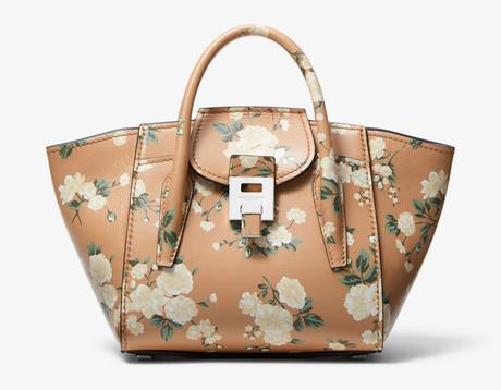 SCOPRI IL ROMANTICISMO IN STILE URBAN PER MICHAEL KORS SCOPRI IL ROMANTICISMO IN STILE URBAN PER MICHAEL KORS
