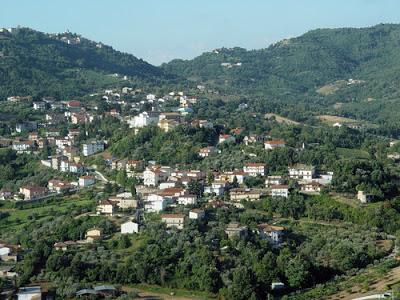 Chi va con lo Zoppo... non perde la XXXIX Edizione del FERRAGOSTO SANNAZZARENO! Chi va con lo Zoppo... non perde la XXXIX Edizione del FERRAGOSTO SANNAZZARENO!