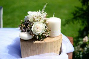Matrimonio romantico e i segni del cuore Matrimonio romantico e i segni del cuore