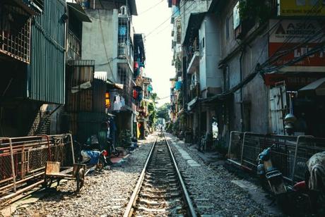 Viaggio in Vietnam: La Guida Completa ferrovia hanoi