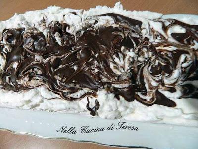 SEMIFREDDO AL TORRONE E MASCARPONE SEMIFREDDO AL TORRONE E MASCARPONE
