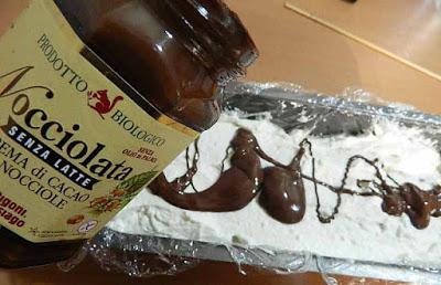 SEMIFREDDO AL TORRONE E MASCARPONE SEMIFREDDO AL TORRONE E MASCARPONE