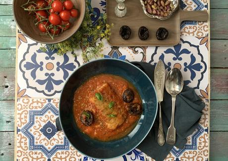 Il baccalà e le prugne #innamoratedelsole insieme nelle cucine di Lisbona Il baccalà e le prugne #innamoratedelsole insieme nelle cucine di Lisbona