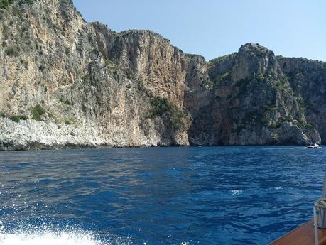 Il Cilento: uno scrigno di tesori tra storia, mare e montagna. Il Cilento: uno scrigno di tesori tra storia, mare e montagna.
