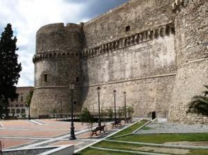 Il centro geografico del Mediterraneo: Reggio Calabria