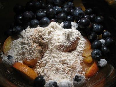 Maryland peach and Blueberry pie