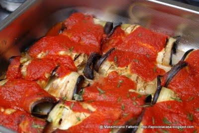 Semplici ma buoni: Involitni al forno di melanzane grigliate, mozzarella e salsa di pomodoro ciliegino