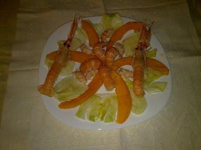 ...insalata di finocchi, scampi e melone...