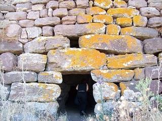 ARCHEOLOGIA SARDA: VISITA AL NURAGHE OROLO - BORTIGALI