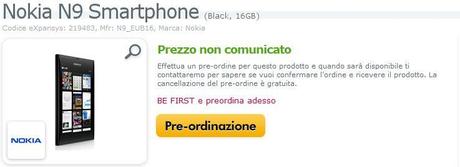 Nokia N9 nero, ciano e magenta prenotabile da Expansys