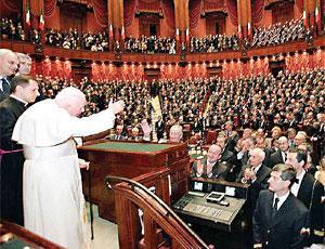 Parlamentari tedeschi vogliono boicottare il discorso di Ratzinger al Bundestag Parlamentari tedeschi vogliono boicottare il discorso di Ratzinger al Bundestag