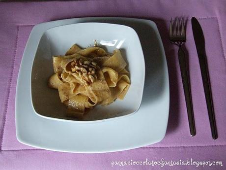 Pappardelle con pesto di noci