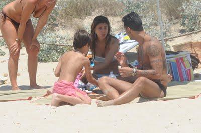 Belen Rodriguez Fabrizio Corona Carlos e un sedere a Formentera