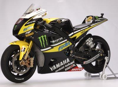 Yamaha YZR-M1 C.Edwards 2009 by Utage Factory House