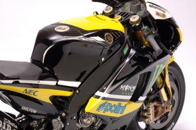 Yamaha YZR-M1 C.Edwards 2009 by Utage Factory House