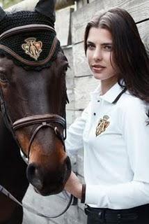 Charlotte Casiraghi, ambasciatrice equestre per Gucci