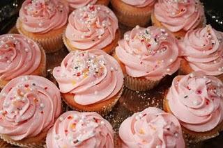 Buon compleanno Cipria Rétro!