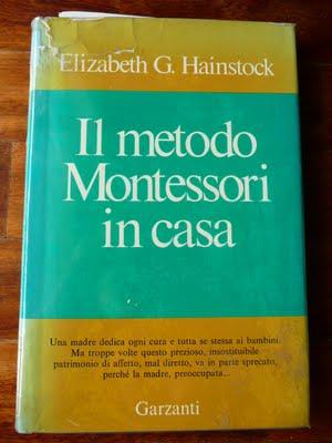 Metodo Montessori in casa: telaio allacciature.