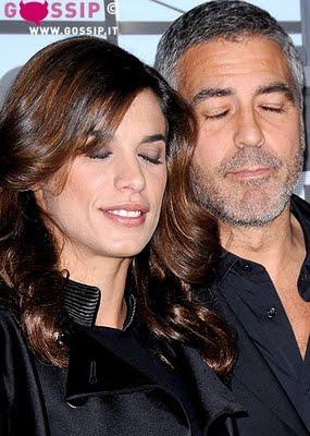 Sassari: la Canalis appare in ginecologia improvvisamente ma non è in stato interessante