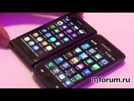 0 Nokia N9 e Samsung Galaxy S, confronto display