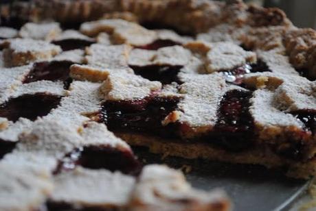 Dalla raccolta dei gelsi alla crostata per colazione