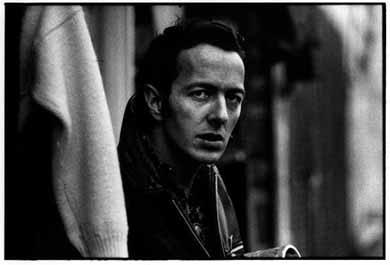 [Tonara] La musica è cambiata. Niente via dedicata a Joe Strummer