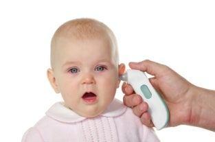 Febbre alta nei neonati e nei bambini: sintomi e trattamento febbre-alta-bambini