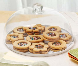 Ingredienti e consigli per preparare Biscotti con Nutella. Ingredienti e consigli per preparare Biscotti con Nutella.