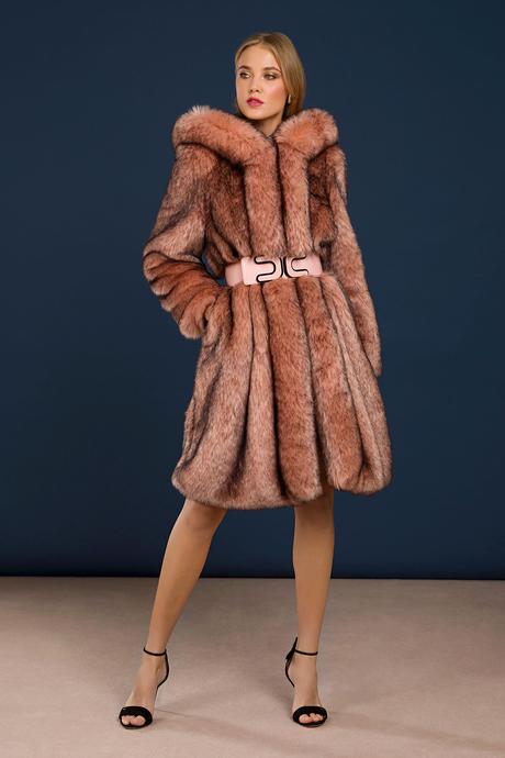 IL CAPPOTTO È IL VERO MUST HAVE PER LA PROSSIMA STAGIONE SCOPRI DI PIÙ! IL CAPPOTTO È IL VERO MUST HAVE PER LA PROSSIMA STAGIONE SCOPRI DI PIÙ!