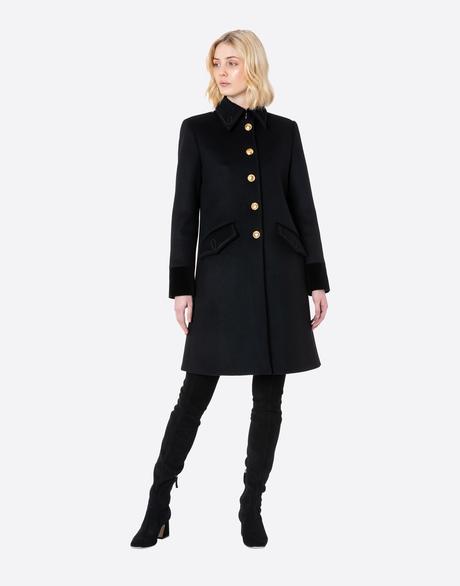 IL CAPPOTTO È IL VERO MUST HAVE PER LA PROSSIMA STAGIONE SCOPRI DI PIÙ! IL CAPPOTTO È IL VERO MUST HAVE PER LA PROSSIMA STAGIONE SCOPRI DI PIÙ!
