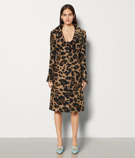IL CAPPOTTO È IL VERO MUST HAVE PER LA PROSSIMA STAGIONE SCOPRI DI PIÙ! IL CAPPOTTO È IL VERO MUST HAVE PER LA PROSSIMA STAGIONE SCOPRI DI PIÙ!