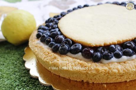 Crostata Vegana Con Crema Al Limone e Mirtilli Crostata Vegana Con Crema Al Limone e Mirtilli