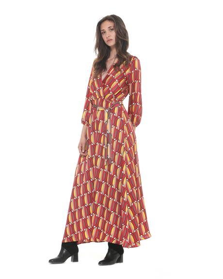 SCOPRI LA NUOVA COLLEZIONE FALL WINTER 2019 SILVIAN HEACH SCOPRI LA NUOVA COLLEZIONE FALL WINTER 2019 SILVIAN HEACH