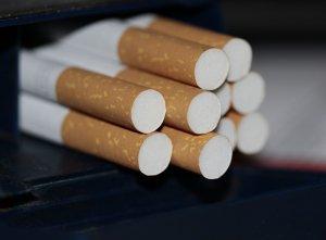 Come la Pfizer si è comprata gli attivisti della lotta al tabacco sigarette