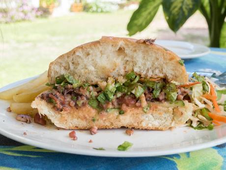 Mangiare alle Seychelles: la guida su piatti tipici, quanto costa, dove e cosa mangiare Mangiare alle Seychelles: la guida su piatti tipici, quanto costa, dove e cosa mangiare