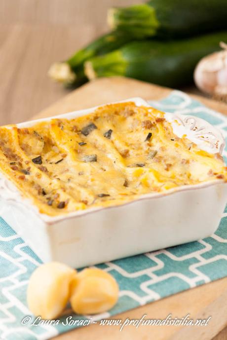 Lasagne con Ragù Bianco e Zucchine Lasagne con Ragù bianco e Zucchine