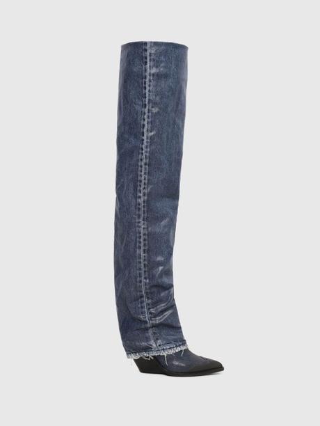 Buccia di Banana/Lo stivale col denim intorno Buccia di Banana/Lo stivale col denim intorno