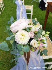 La sposa ed il suo abito perfetto in un giorno speciale La sposa ed il suo abito perfetto in un giorno speciale