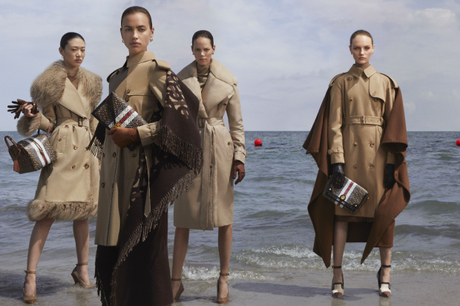 Buccia di Banana/Campagne Fashion: Why? #20 Buccia di Banana/Campagne Fashion: Why? #20