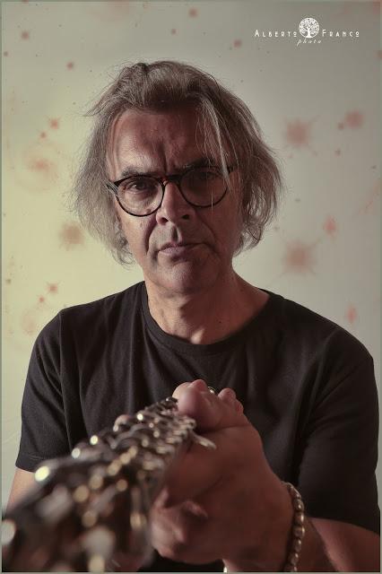 Chi va con lo Zoppo... ascolta 'MusicaParte', il nuovo album di Franco Olivero! Chi va con lo Zoppo... ascolta 'MusicaParte', il nuovo album di Franco Olivero!