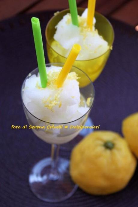 GRANITA SICILIANA, “PICCOLI LIMONI GIALLI” E PREMI… di Dolcipensieri