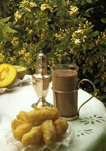 Churros y chocolate