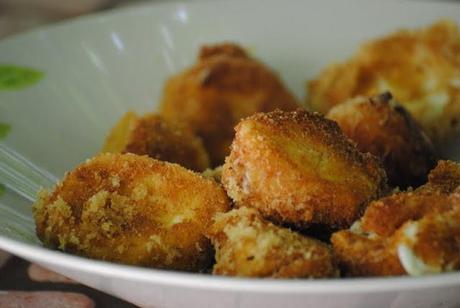 Bocconcini di mozzarella (di bufala) fritti