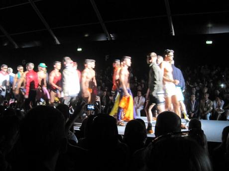 MY MFW SS 2012: DSQUARED, eurotrip (Kazaky’s perfomance video)