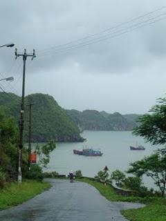LA BAIA DI HALONG