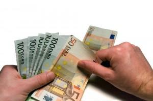 denaro-e-potere-valori-della-societa Denaro e potere, i veri valori della società Italiana